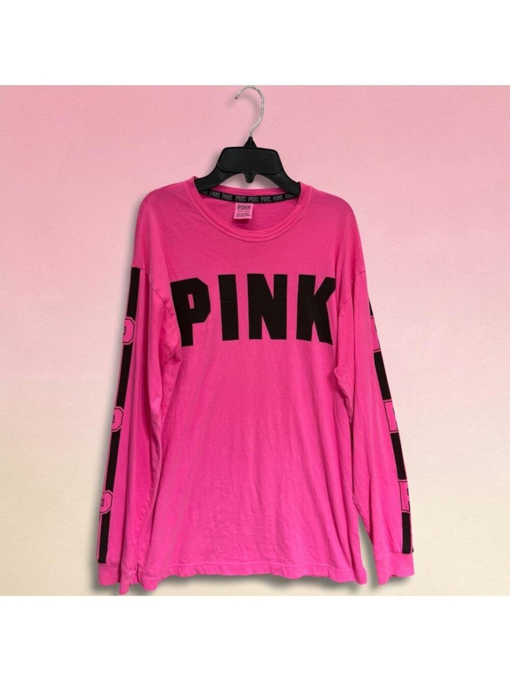 VS VICTORIAS SECRET PINK CAMPUS LONG SLEEVE TEE TOP PINK Small